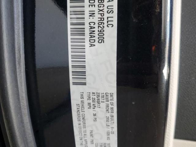 Chrysler Pacifica Touring L Image 2