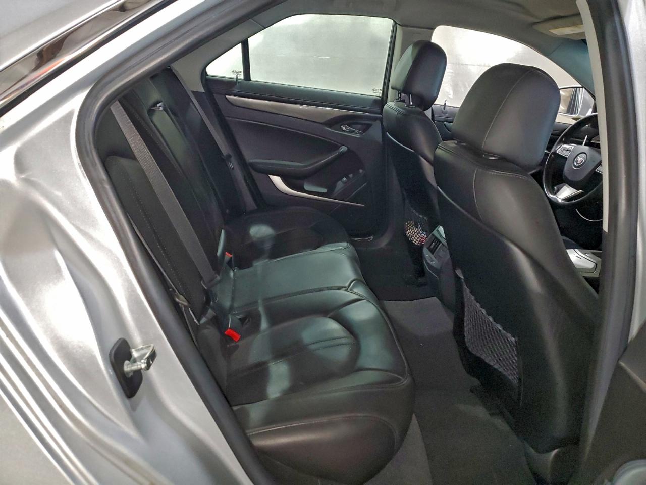 Cadillac CTS Image 12