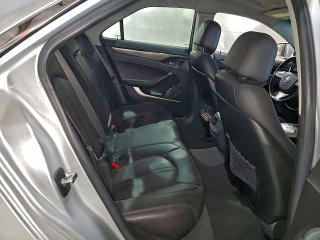 Cadillac CTS Image 12