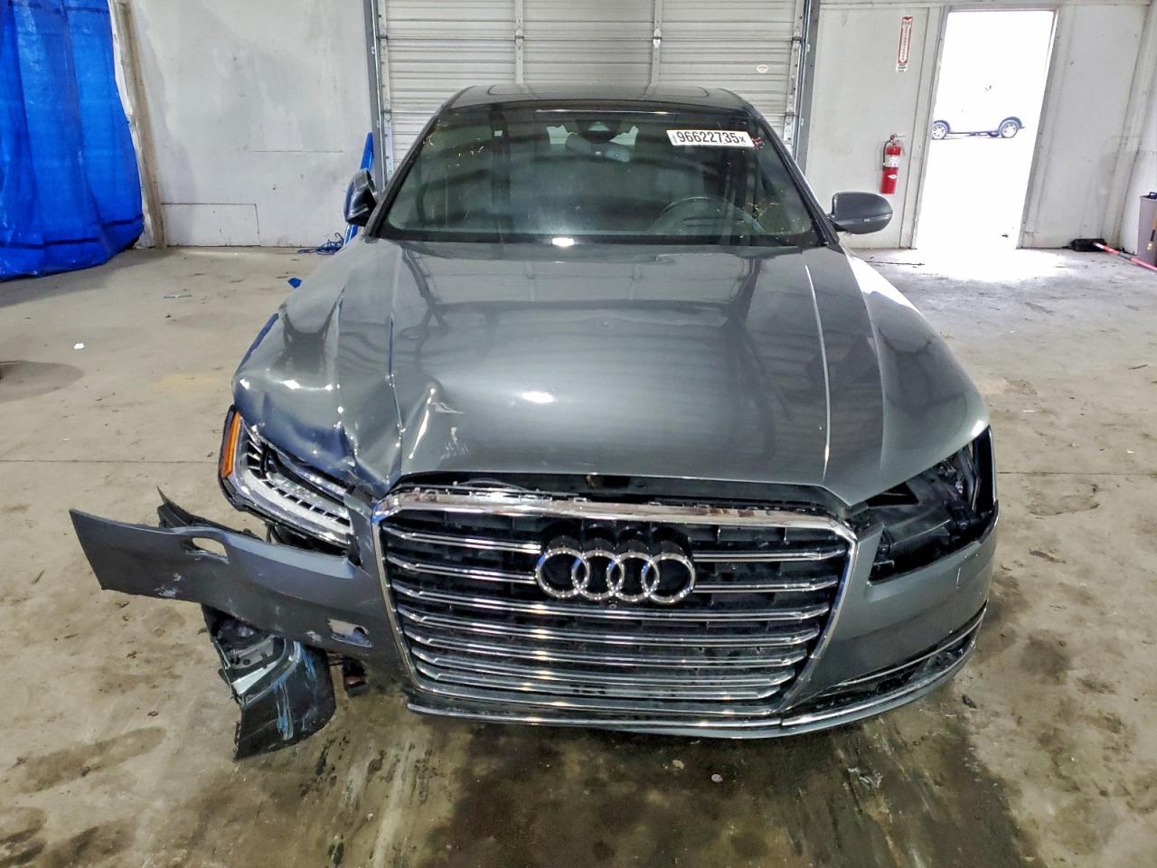 Audi A8 L Quattro Image 5