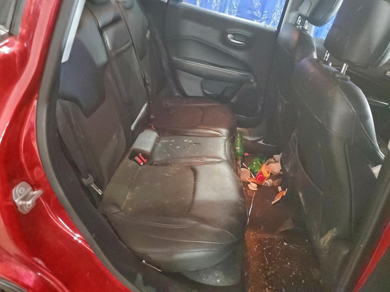 Jeep Compass Latitude Image 7