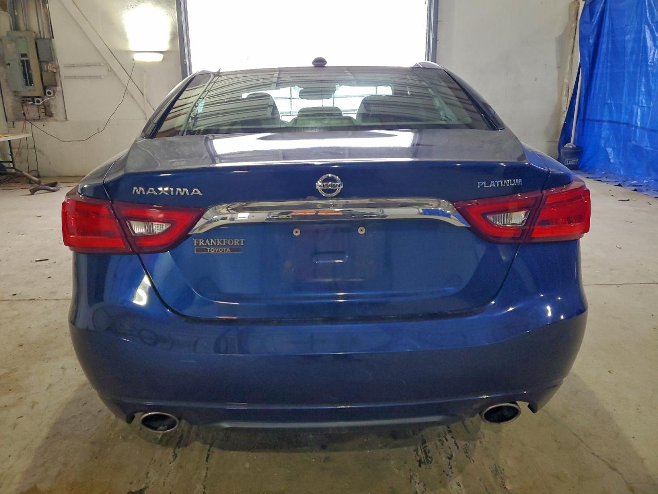 Nissan Maxima 3.5s Image 3