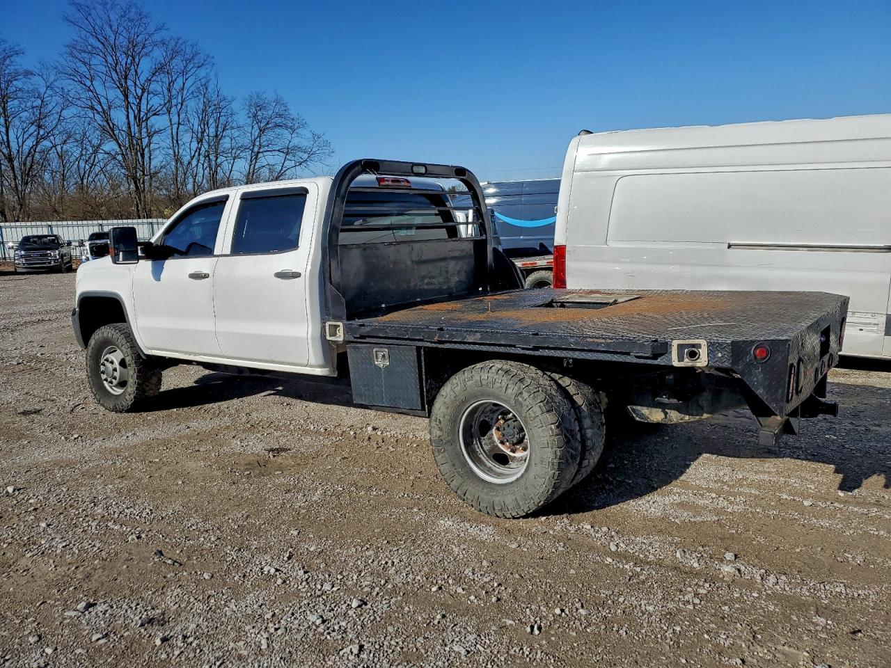 GMC Sierra K3500 Image 3